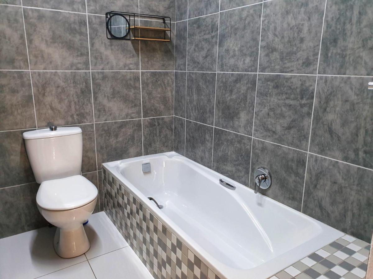 Gooderson Leisure Mountain View Cottages Self Catering And Timeshare Resort Drakensberg Eksteriør billede
