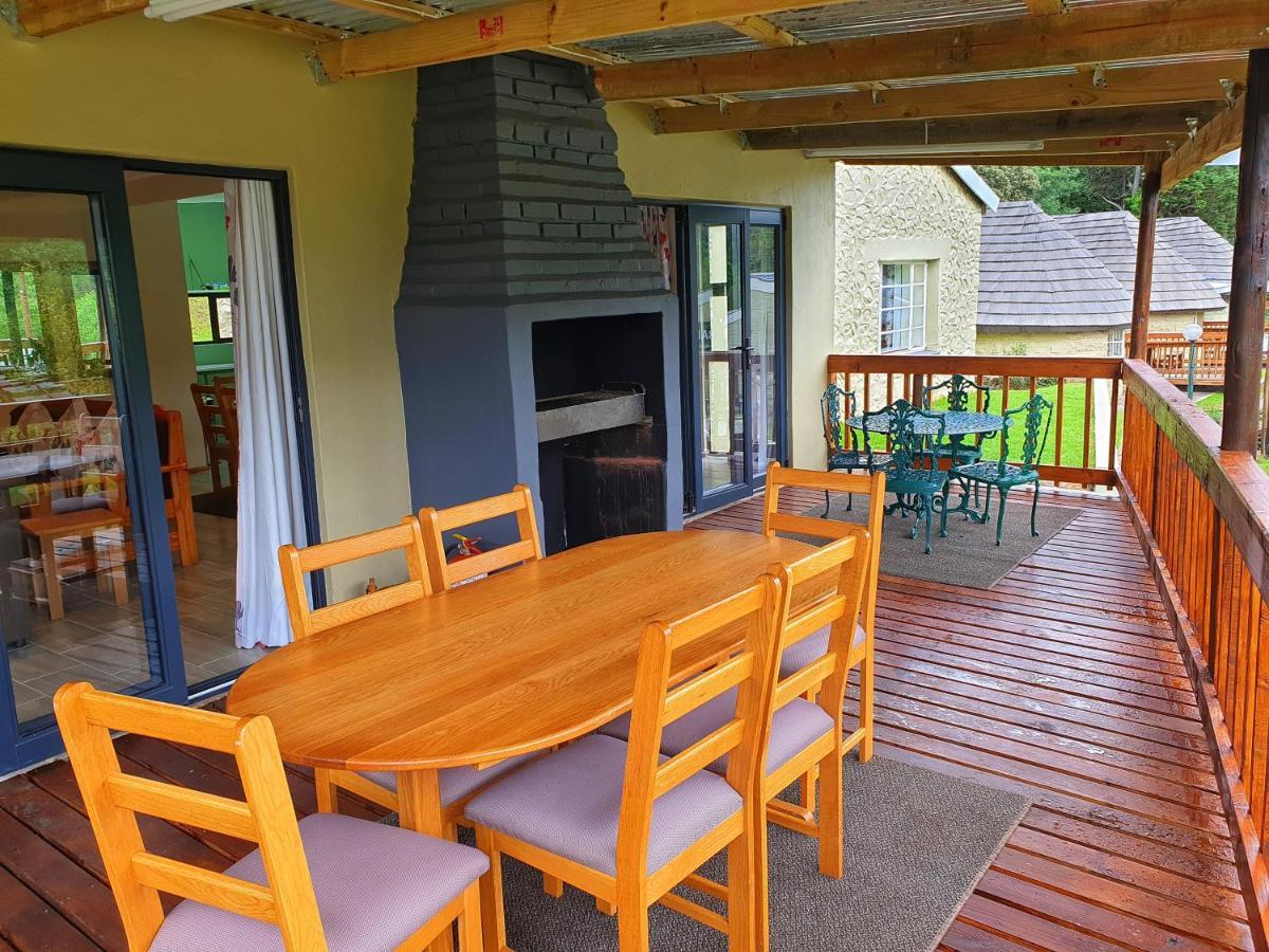 Gooderson Leisure Mountain View Cottages Self Catering And Timeshare Resort Drakensberg Eksteriør billede
