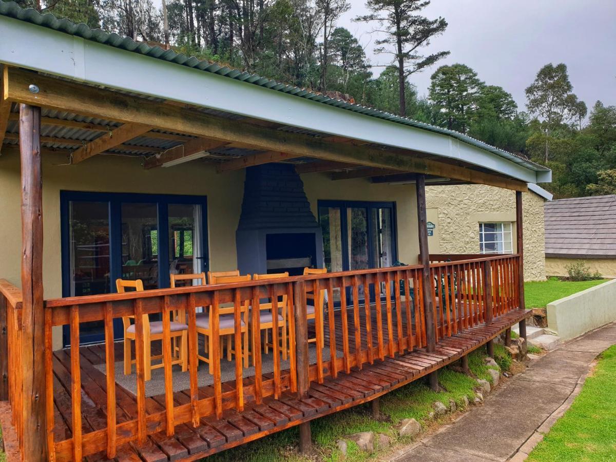 Gooderson Leisure Mountain View Cottages Self Catering And Timeshare Resort Drakensberg Eksteriør billede